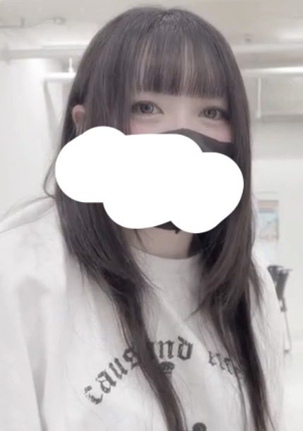 riz_chan_da4's tweet photo. 無理がある https://t.co/d2bzQHyMms