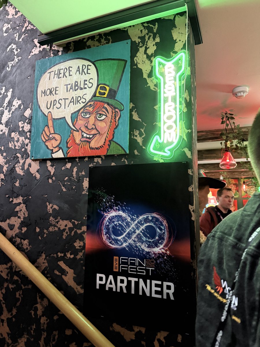 leah_cb's tweet photo. EVE Fanfest pub crawl across Reykjavík 🇮🇸🍺 @EveOnline @EVE_Frontier @nsmale @blockchaingmg @CCPGoodfella @lexiwangler @FC_DGent @anthonyrpalma https://t.co/H9AA19OCvt
