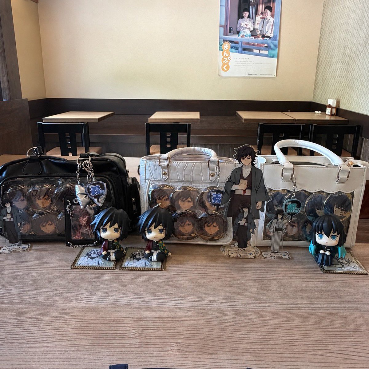 mio🩵ྀི tweet media