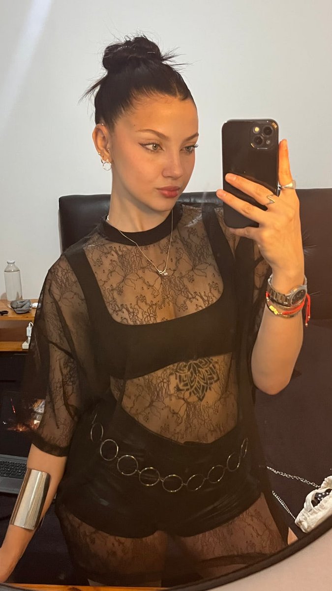 millybee tweet media