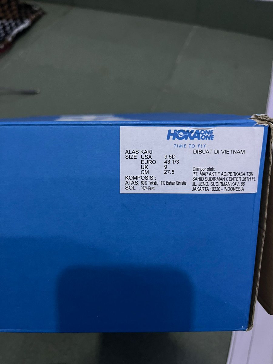 sundaykelabu's tweet photo. hoka speedgoat 6 
edisi mau upsize 
masih kayak baru. aman gak bau kaki
1,2jt bis nego
shopee splitbill karna ada adminnya 😭
detail chat yaa https://t.co/DLXLA7IbSc