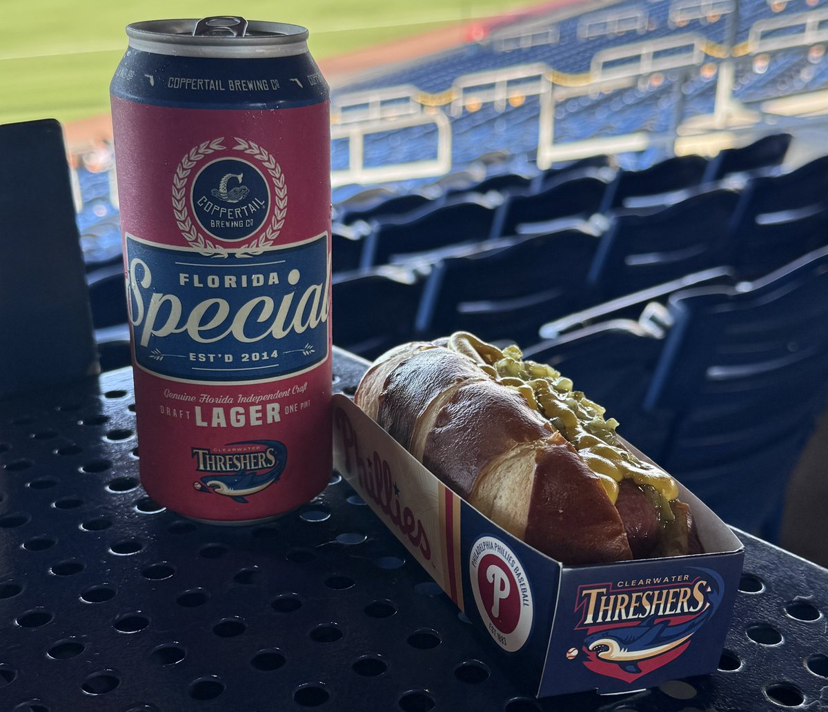 The Garcia Dog and @Threshers Lager from @coppertail were perfect