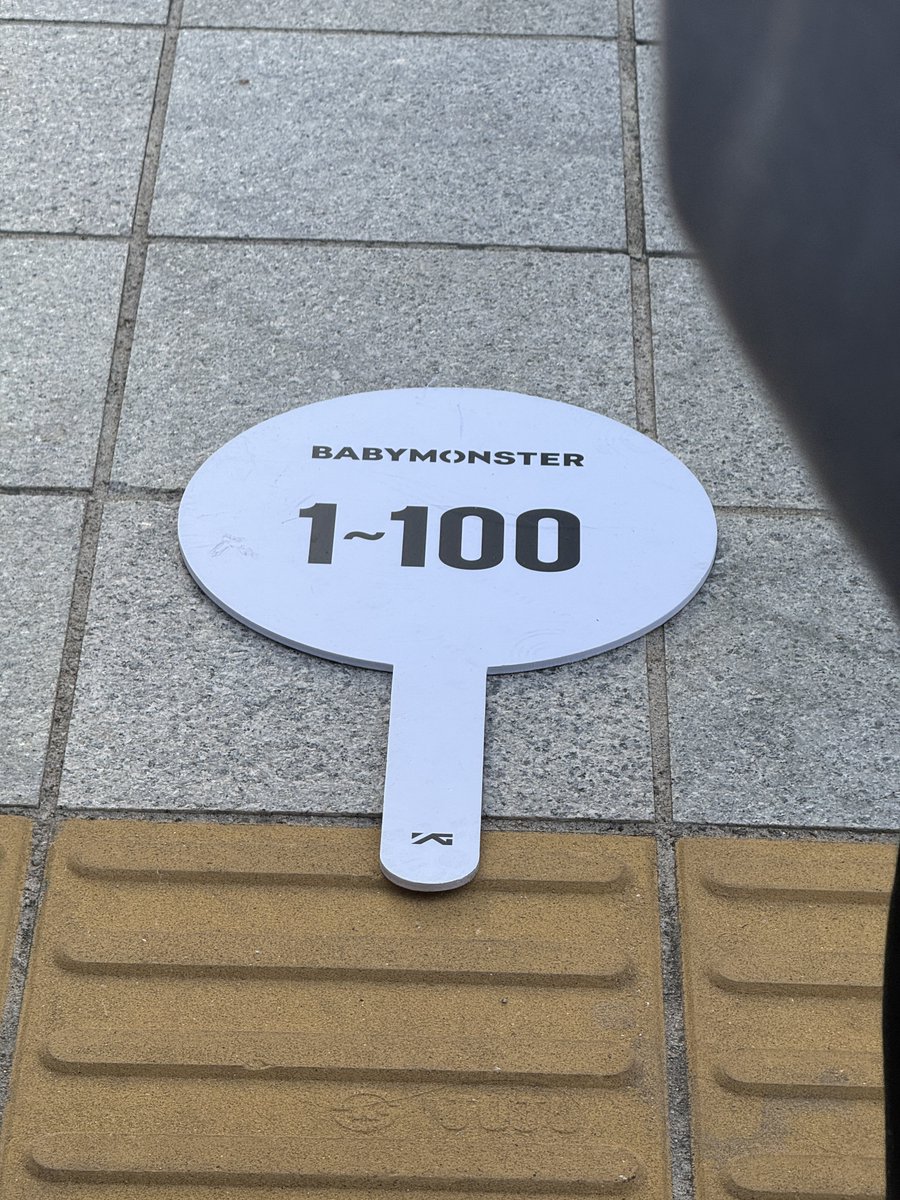 김동비 tweet media