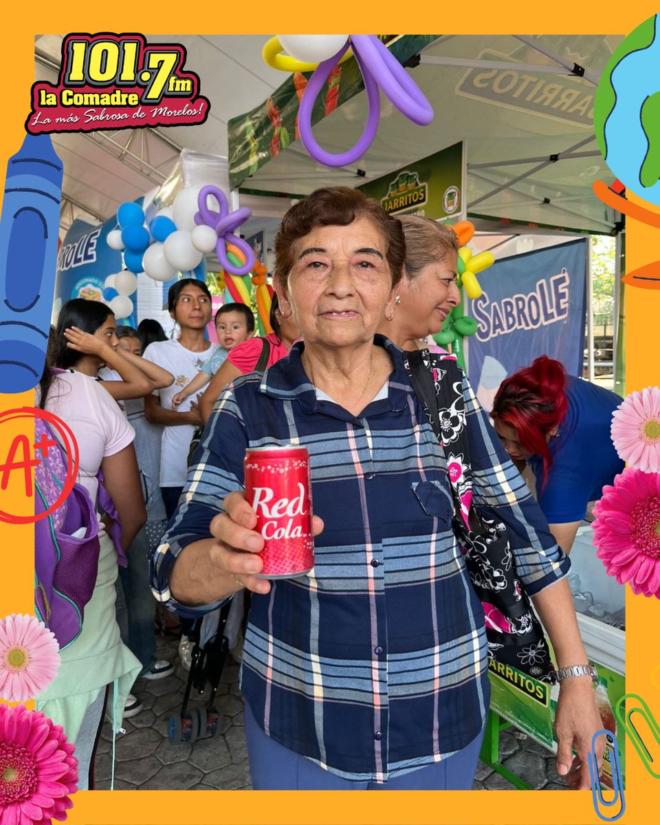 DiariodeMorelos's tweet photo. Nuestros amigos de Jarritos estuvieron presentes en el Domo del Tren Escénico 🥤  

Todos disfrutaron la degustación de Jarritos Leche Sabrole y mucho más.  

Así se refrescó el festejo para mamás y maestros con La Comadre 101.7.

#LaComadre1017 #Jarritos #LecheSabrole #Cuautla https://t.co/mpRmVbahiD