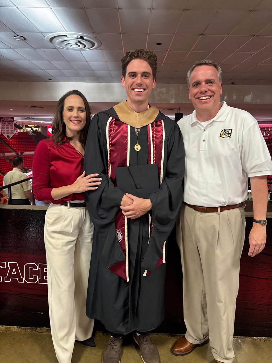 DrShaneHunt's tweet photo. Incredibly special night in Norman watching our son Andrew graduate with his Masters Degree in Business Administration from the University of Oklahoma where Jenifer and I met 28 years ago.  I am proud of Andrew and so excited for all the amazing things he has ahead. Go Aggies!!!! https://t.co/nUJlh8iNfg