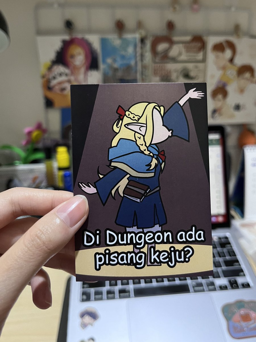 mochiel_'s tweet photo. Ketinggalan tagg ini dari kakk @AzurinDavo aku suka ngakak liat ini krn kebayang bngt marcille gini 🤣😭 https://t.co/V2Pfhxnwo5