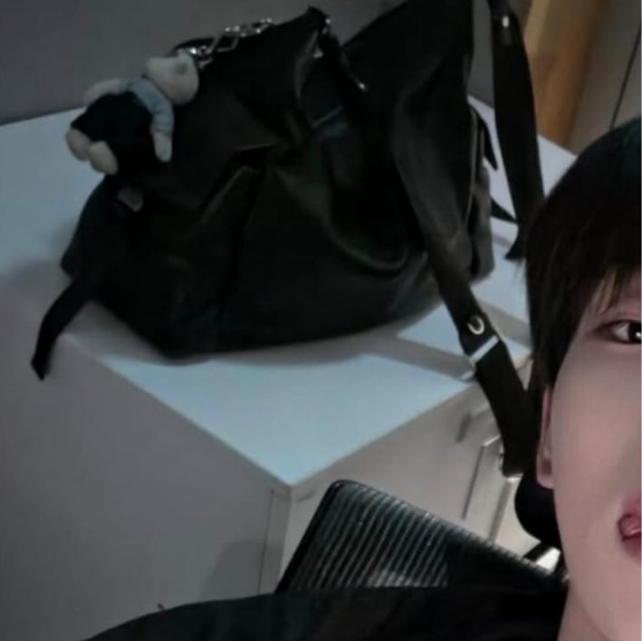 heeseung~sevEN🇦🇿 tweet media