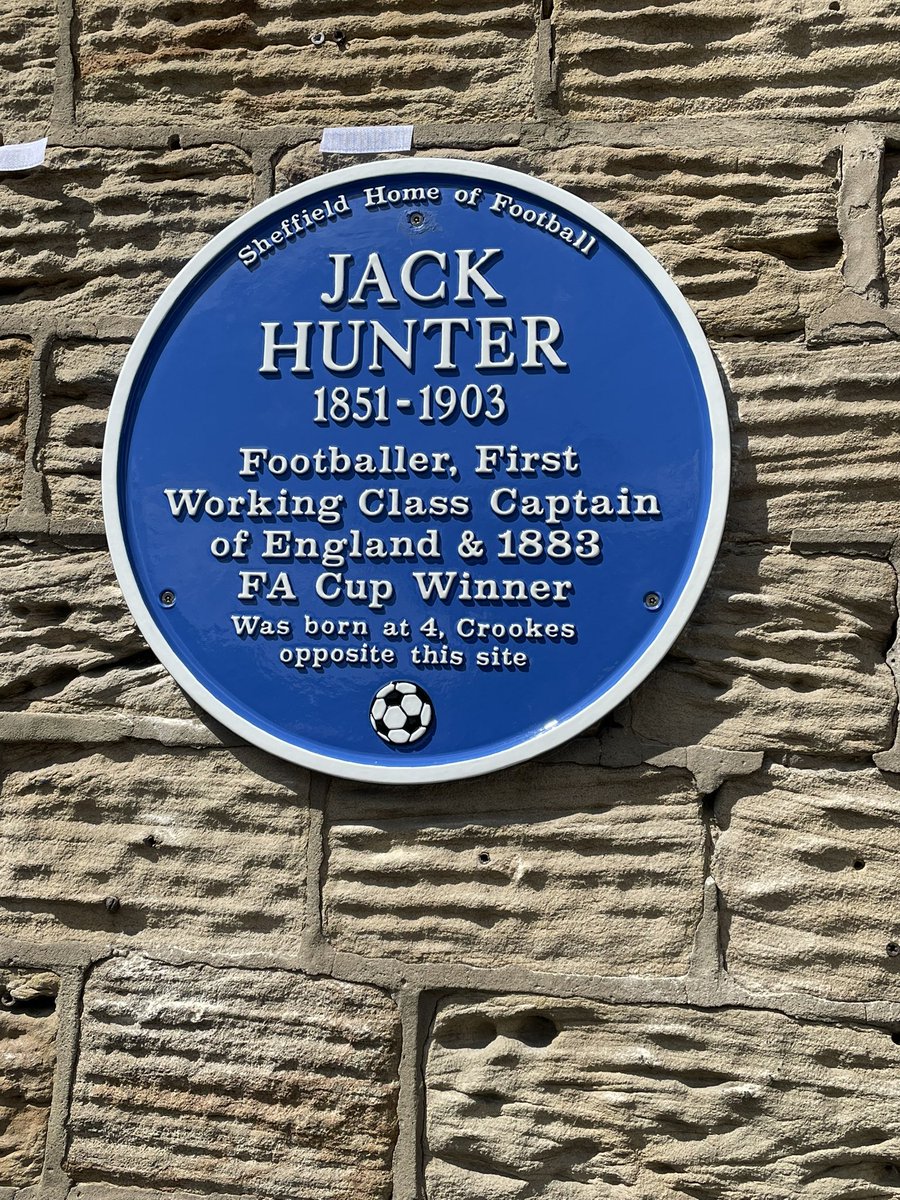 AlanBiggs1's tweet photo. The latest blue plaque unveiling by Sheffield Home of Football … at the Sheffield birthplace of Jack Hunter, England’s 1st working class captain at a time when football was ruled by toffs. Jack’s Blackburn Olympic beat Old Etonians in the 1883 FA Cup final. https://t.co/lCMl5ZPlIQ