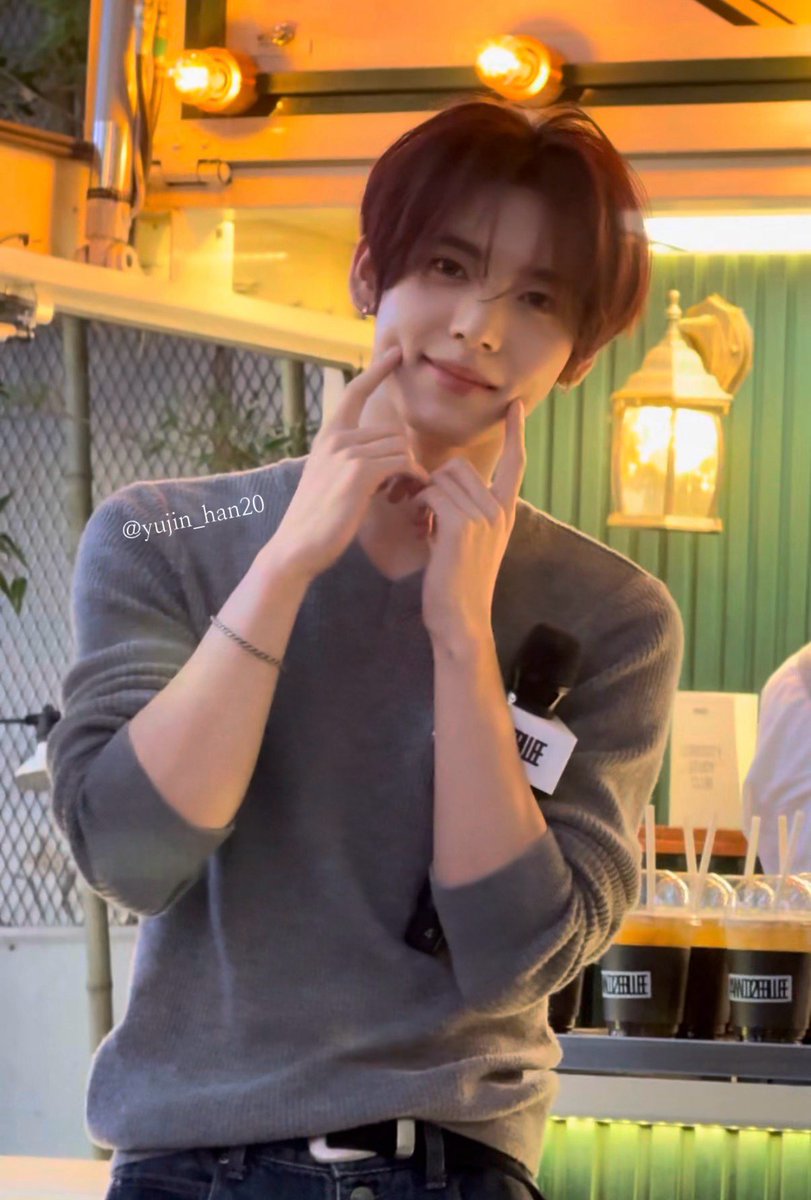 유딩 tweet media
