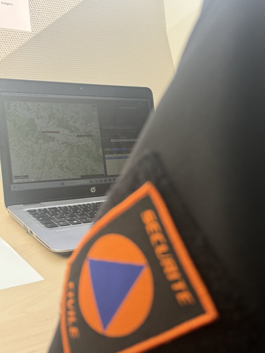 ADRASEC08's tweet photo. 📡 Félicitations à Maxime #F4NJU et Lubin #F4NJR pour l’obtention de leur indicatif radioamateur ! 👏

Deux nouveaux passionnés qui rejoignent officiellement la communauté radioamateur ardennaise et renforcent l’engagement de l’#ADRASEC08

#Radioamateur #Ardennes #SécuritéCivile https://t.co/KzLHw2V42S