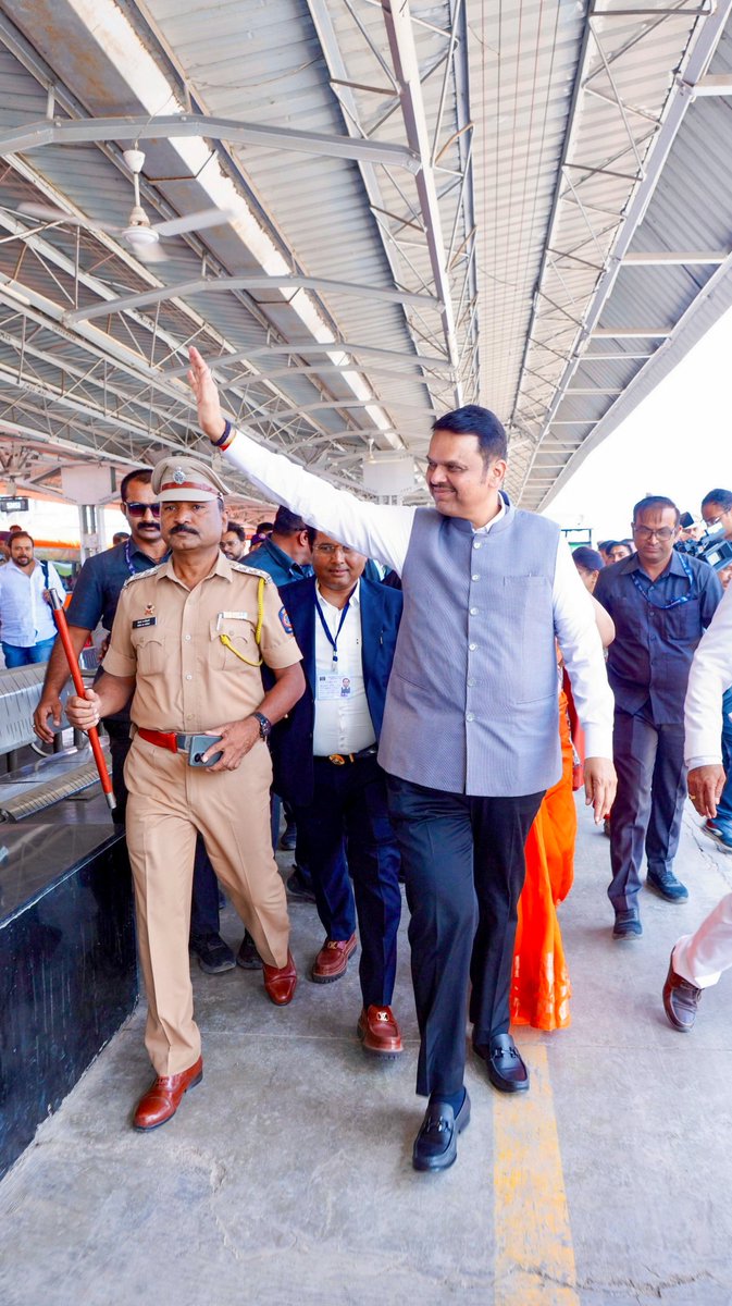 CMO Maharashtra tweet media