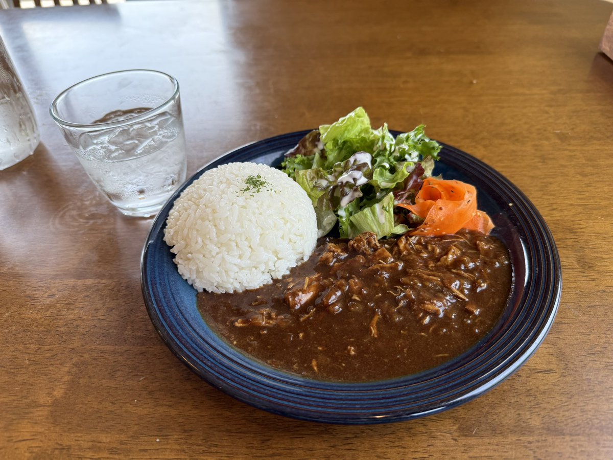 Tora1484's tweet photo. 今年
６回目のキャンプ
そして、ソロキャンプ
ここは、チェックインが早くから
出来るからゆっくりできて最高だ！
明日まで！
楽しもう！

#北海道キャンプ
#八剣山焚き火ワイナリーキャンプ場
#ソロキャンプ
#ヴィガス2 https://t.co/jfCIdLWLPp