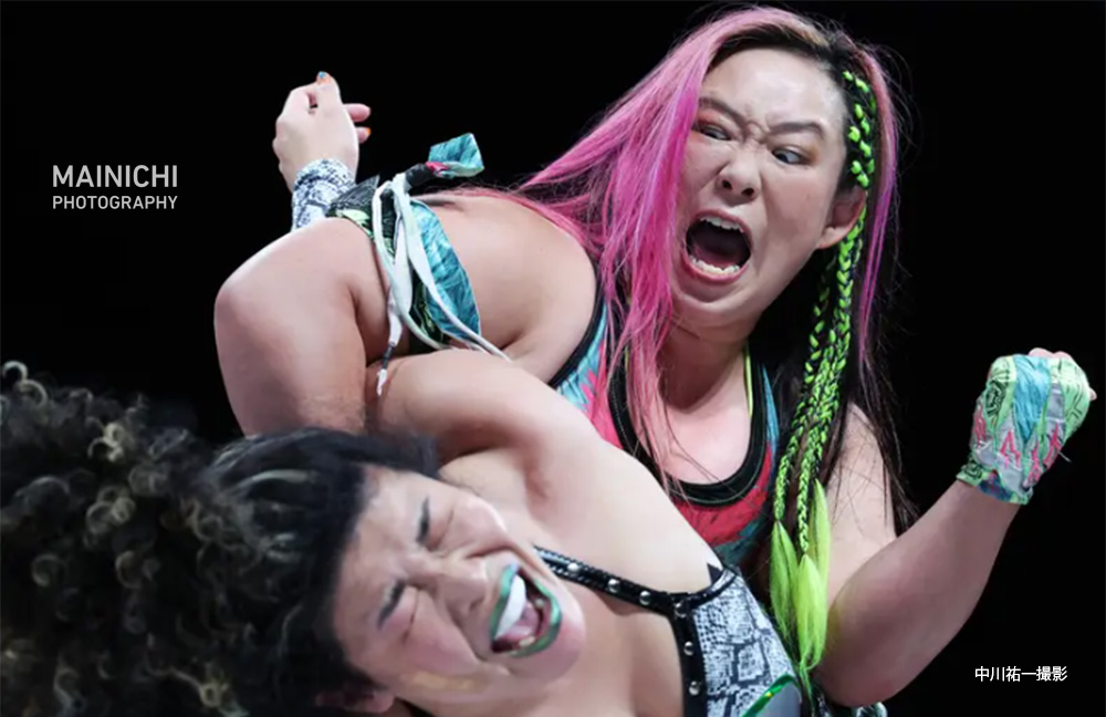 mainichiphoto's tweet photo. 「センジョが熱い」
仙台市を拠点とする女子プロレス団体、センダイガールズプロレスリングを取材しました
#橋本千紘 #里村明衣子

写真特集でhttps://t.co/ELtqLuaQGX https://t.co/qGRkuU1AOe