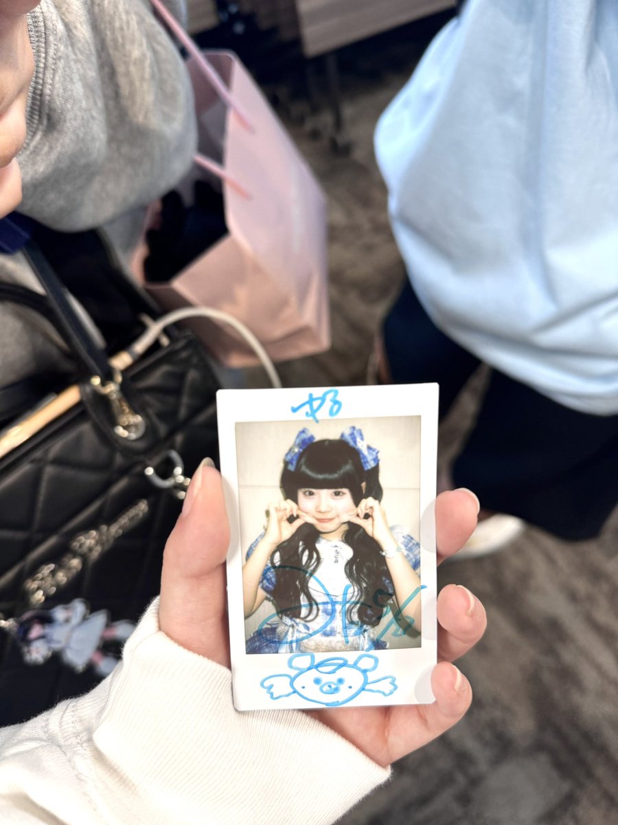 ゆ tweet media