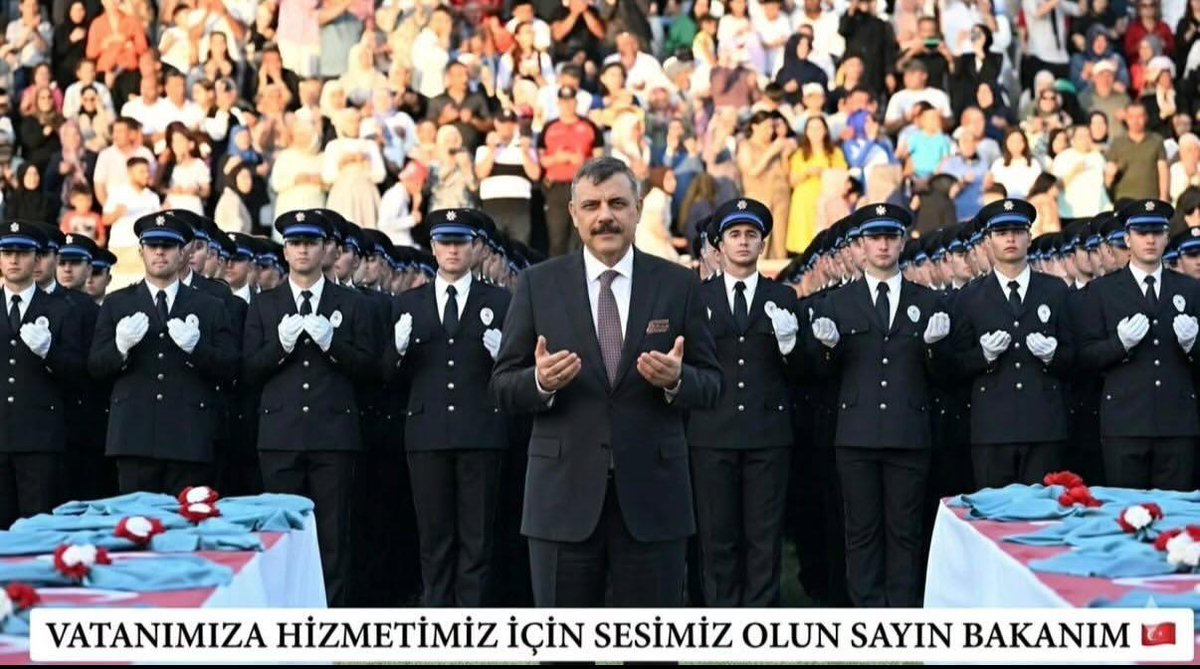 tweet media