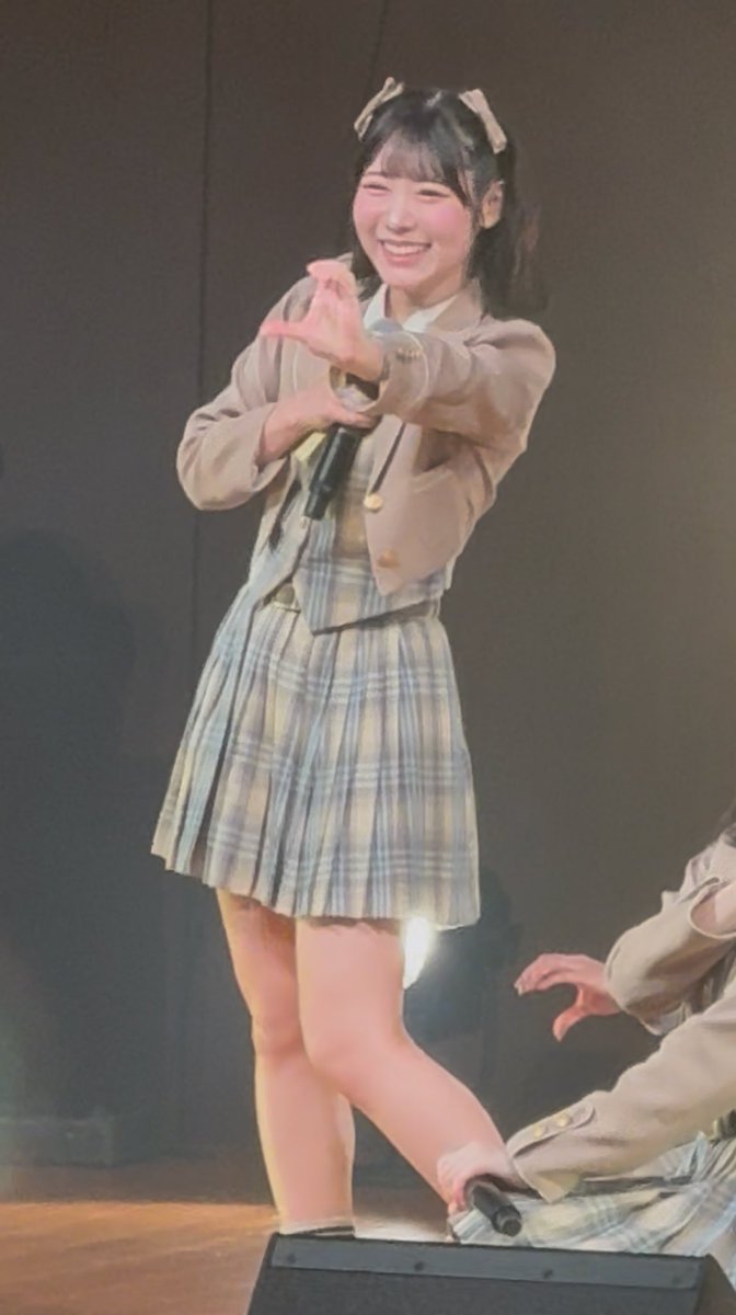 ニアジョイのスペシャルライブ終了。 あっという間の1時間。 後方だっ