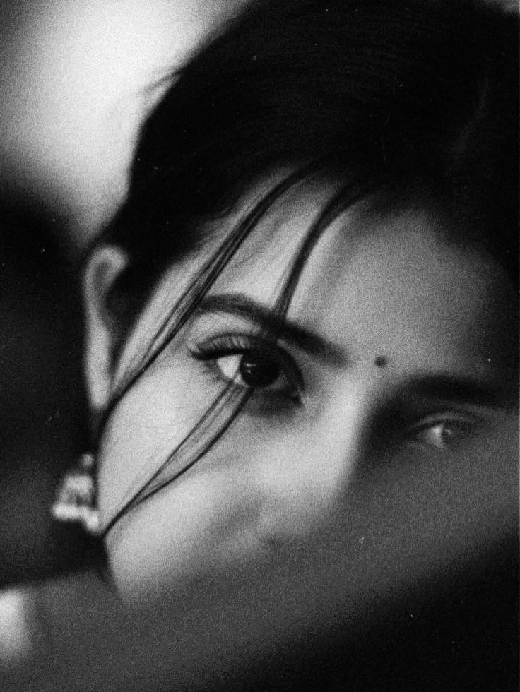 ❣വꪆᮀஷிᤌ𑂞❥ tweet media