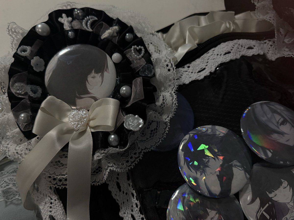 。‧˚ʚ lore ɞ˚‧。 tweet media