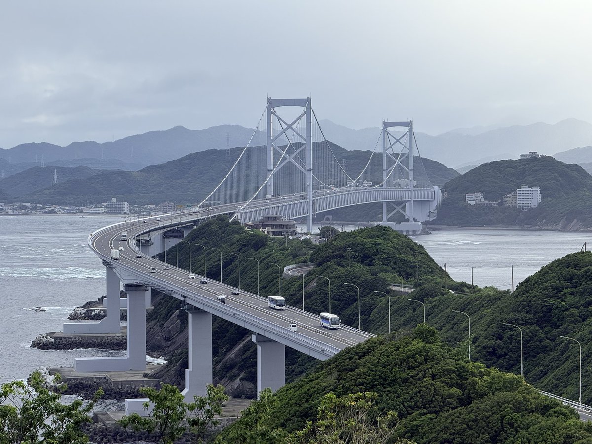 neucom_inc's tweet photo. 道の駅うずしお

結構あちこちでトラミ帰りのバイクを見かけるな https://t.co/VgeRzhTHgC