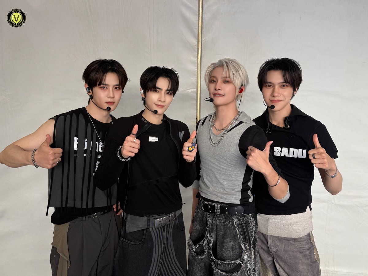 LYY_INA's tweet photo. 📸 260523 WayV Weverse Media Update (Membership) with #YANGYANG 

2026.05.23 WayV 2026 WEIBO BIG EYE MUSIC FESTIVAL

#刘扬扬 #扬扬 #양양 #ヤンヤン https://t.co/eyZWQx94ba