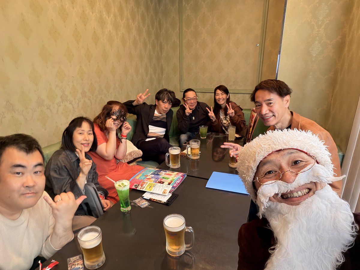 🎅Ukulele Santa🎄♬ tweet media