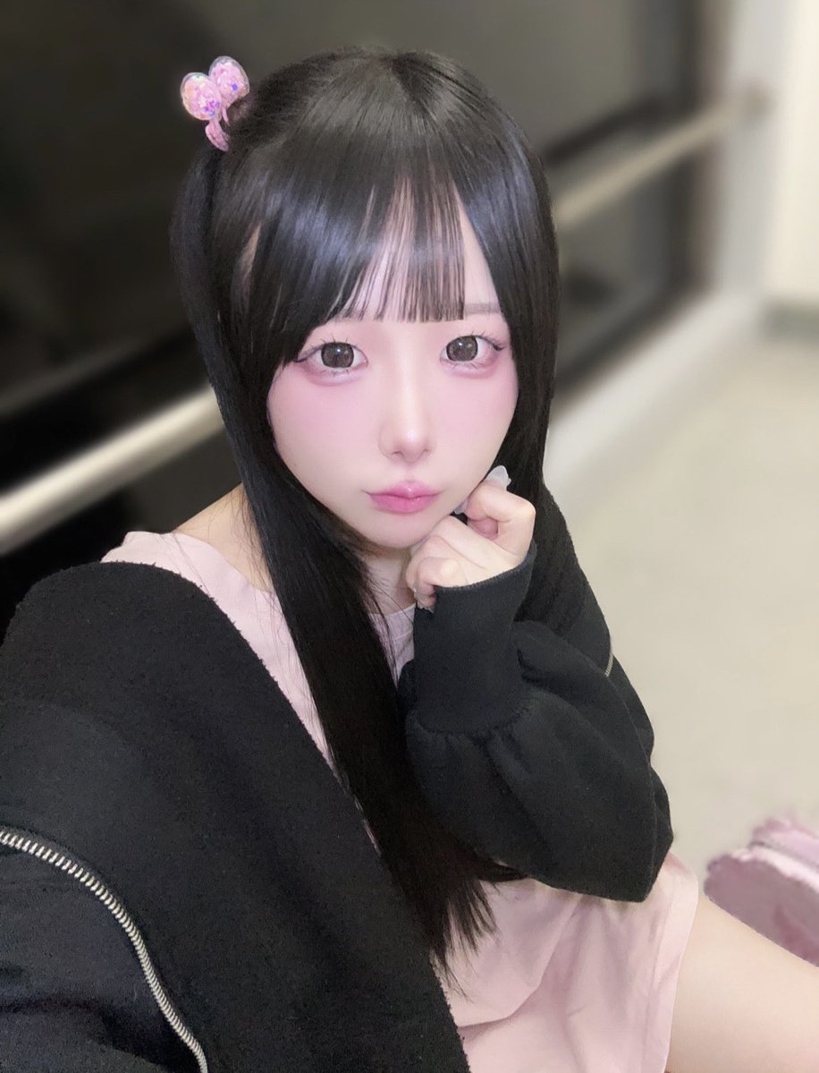 あまね tweet media