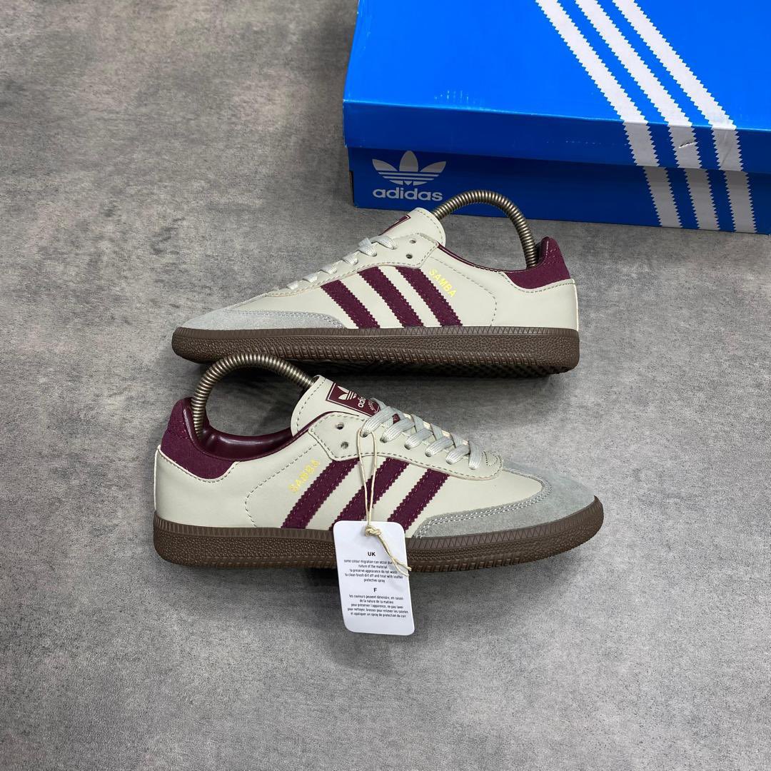 _E_vonn's tweet photo. Adidas OG Samba “Putty Grey Maroon”🤤

57,000 naira (Size 38-45)
✨FREE DELIVERY NATIONWIDE✨

pleaseeeee RETWEET 🥹🙏🏾🙏🏾 https://t.co/4D2Nd4KzdD