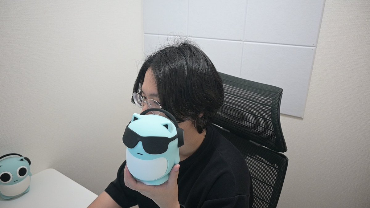 もこと tweet media