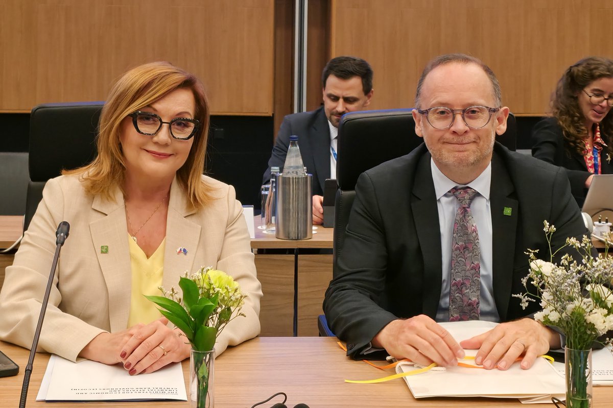 Alena Schillerová tweet media