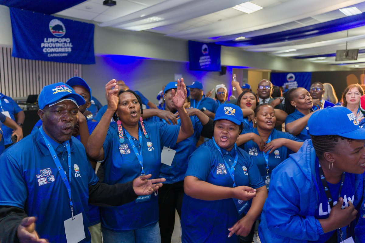 Democratic Alliance tweet media
