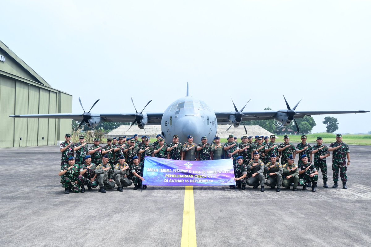 TNI Angkatan Udara tweet media