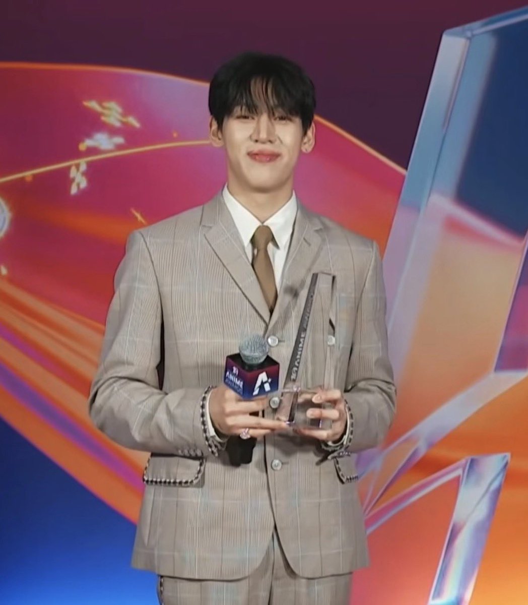 japan_ploy's tweet photo. น่ารักมากกกกกกกก🥹🥹🥹

#BamBamxAnimeAwards https://t.co/Z2GGuuOeoq