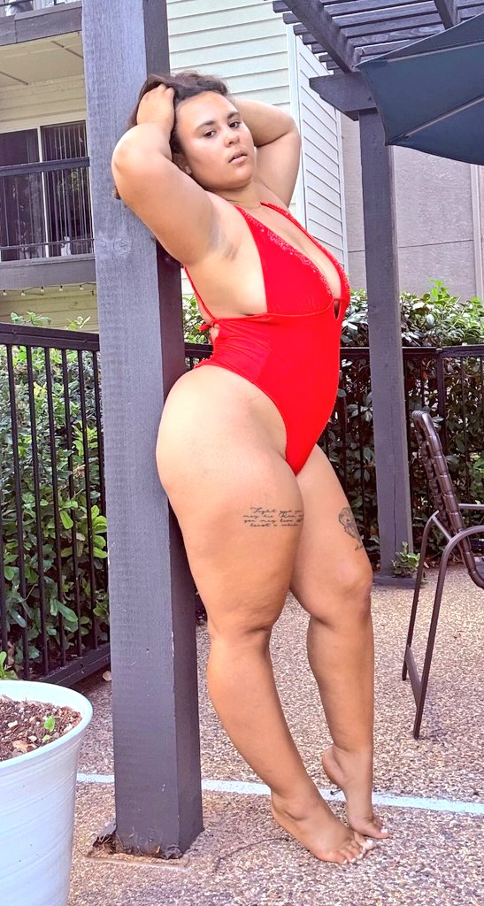 GordaBellaTM's tweet photo. ⭐Xaviera⭐....🌹Beauty🌹 👑Queen👑...Delicious #Curvy Baby 😍 Gordinha Maravilhosa 🤩 #GordaBellaTM 💯🔥 https://t.co/yFZL59tKqv