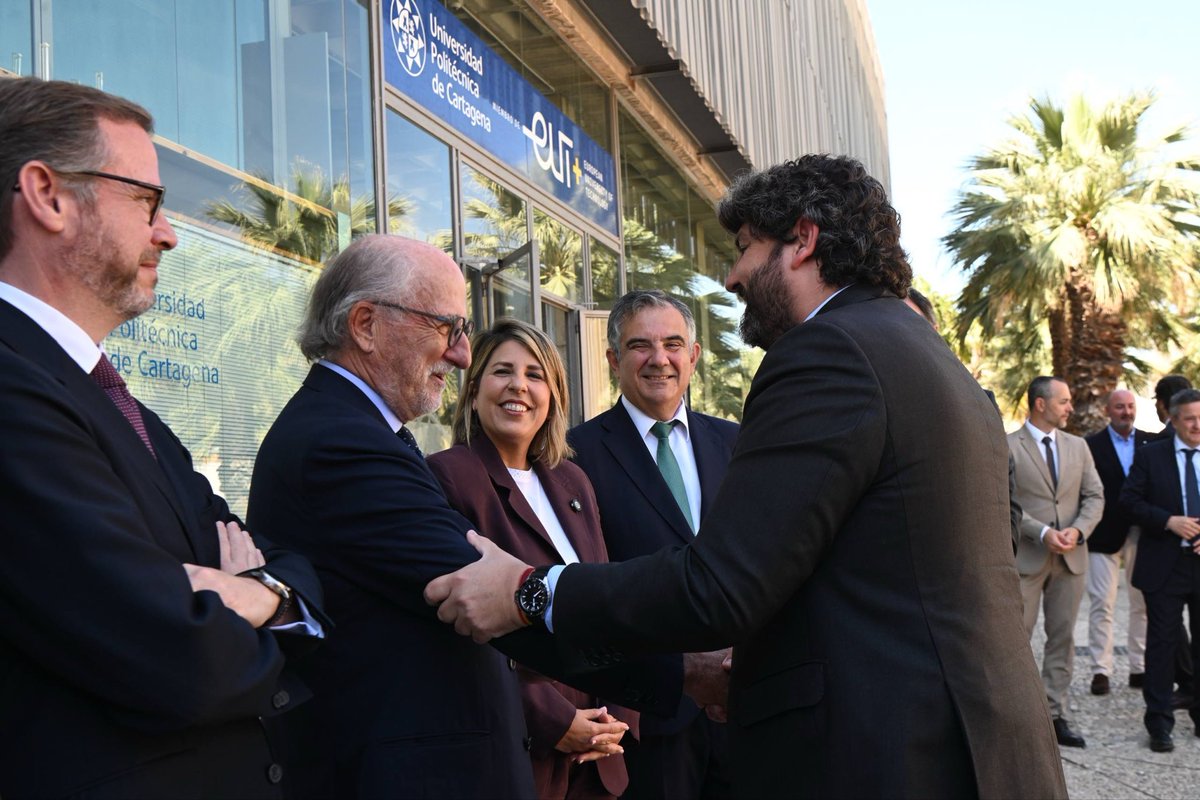 Fernando López Miras tweet media