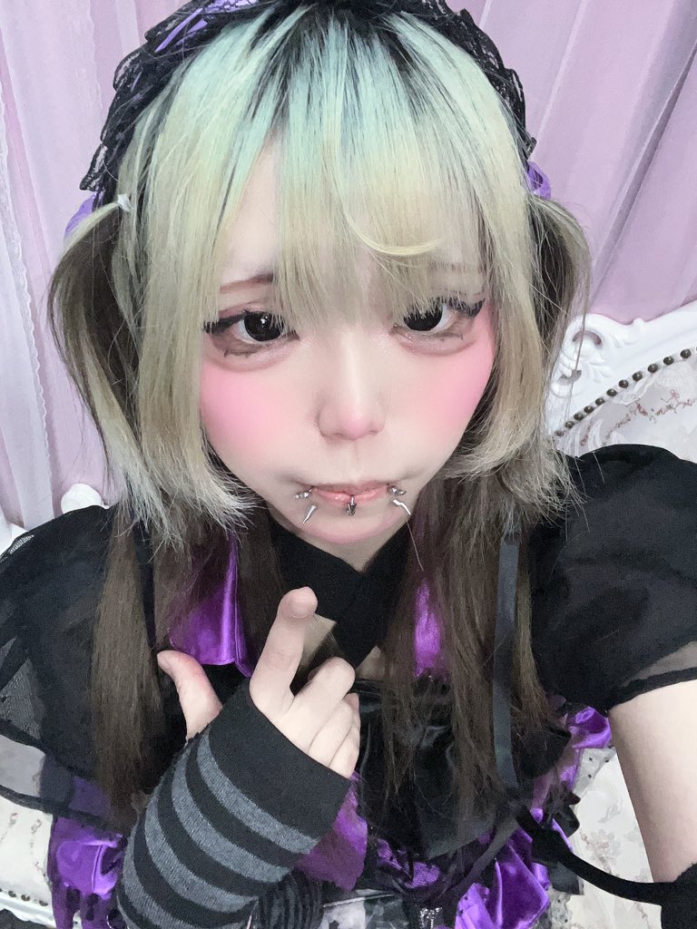 うな🧬ツキACT2 tweet media