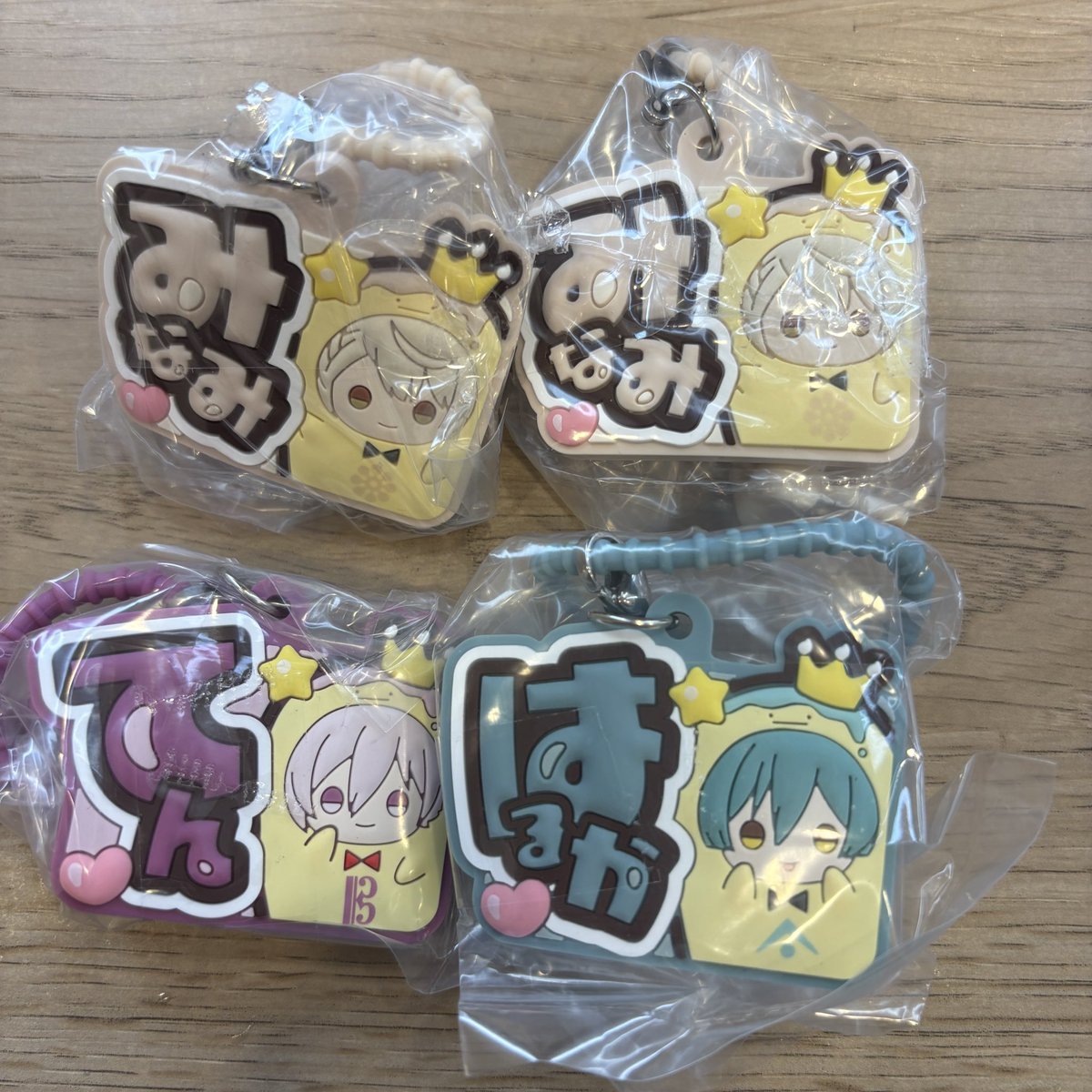 うい tweet media