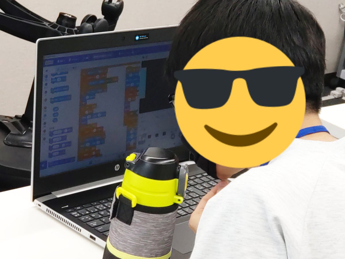it_lecture's tweet photo. 上級コースは自由にゲーム作り。
どこまで巨大になるのか講師も想像がつかない大作になってきました。
中級コースはアナログ時計作り。
どのタイミングでどの針をどの角度動かすか、算数で悩んでいます。

AB-Netキッズプログラミング講座 https://t.co/0J4I5fQLNn

#キッズ #子ども #愛媛 #松山 https://t.co/7lHLlfQXgH