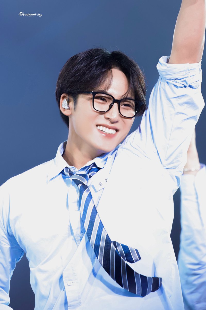 Gyuplanet_46 tweet media
