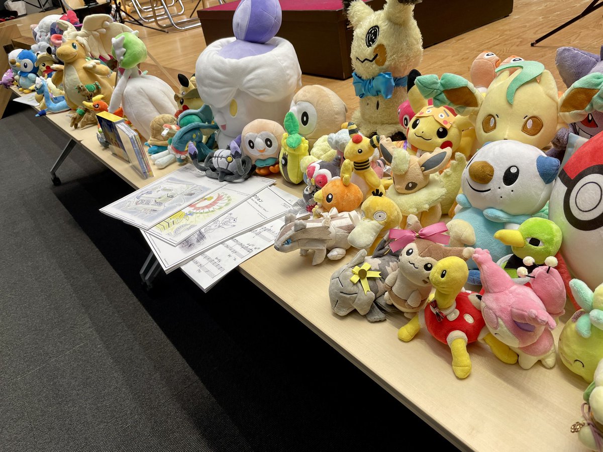 monochroparadox's tweet photo. #ホウエンオフ02 前回に続きアルトサックスで参加させていただきました！
100人近い大人数かつ和��器あり、譜面も美味しさに溢れていて吹いても聴いても楽しかったです。個人的にはジム戦soliを落とさずに吹けて一安心( ˘ω˘ )
見せ場を決めたパートに自然と拍手が起こる、とても温かいオフ会でした！ https://t.co/xFTHIm7n4C