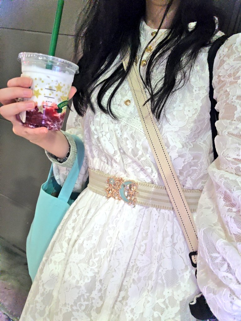 紅桜 tweet media