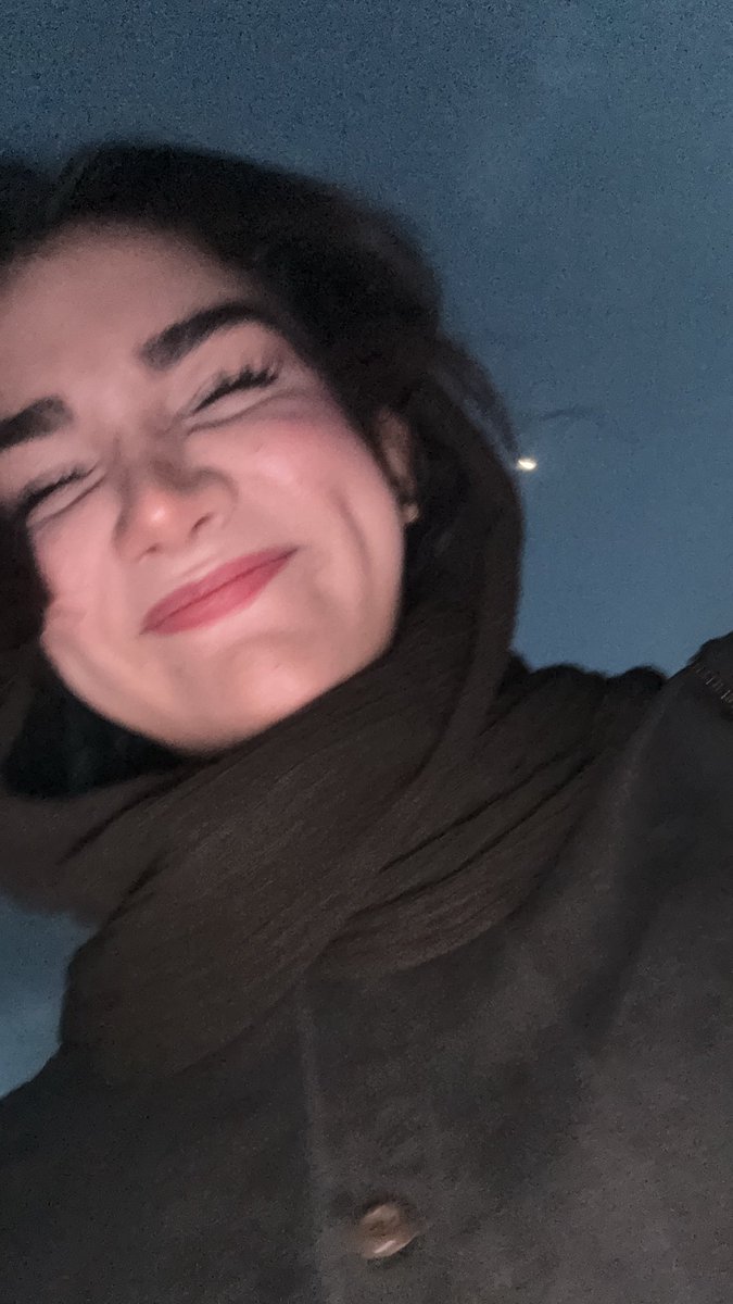 هانیه اَم نه هانی tweet media