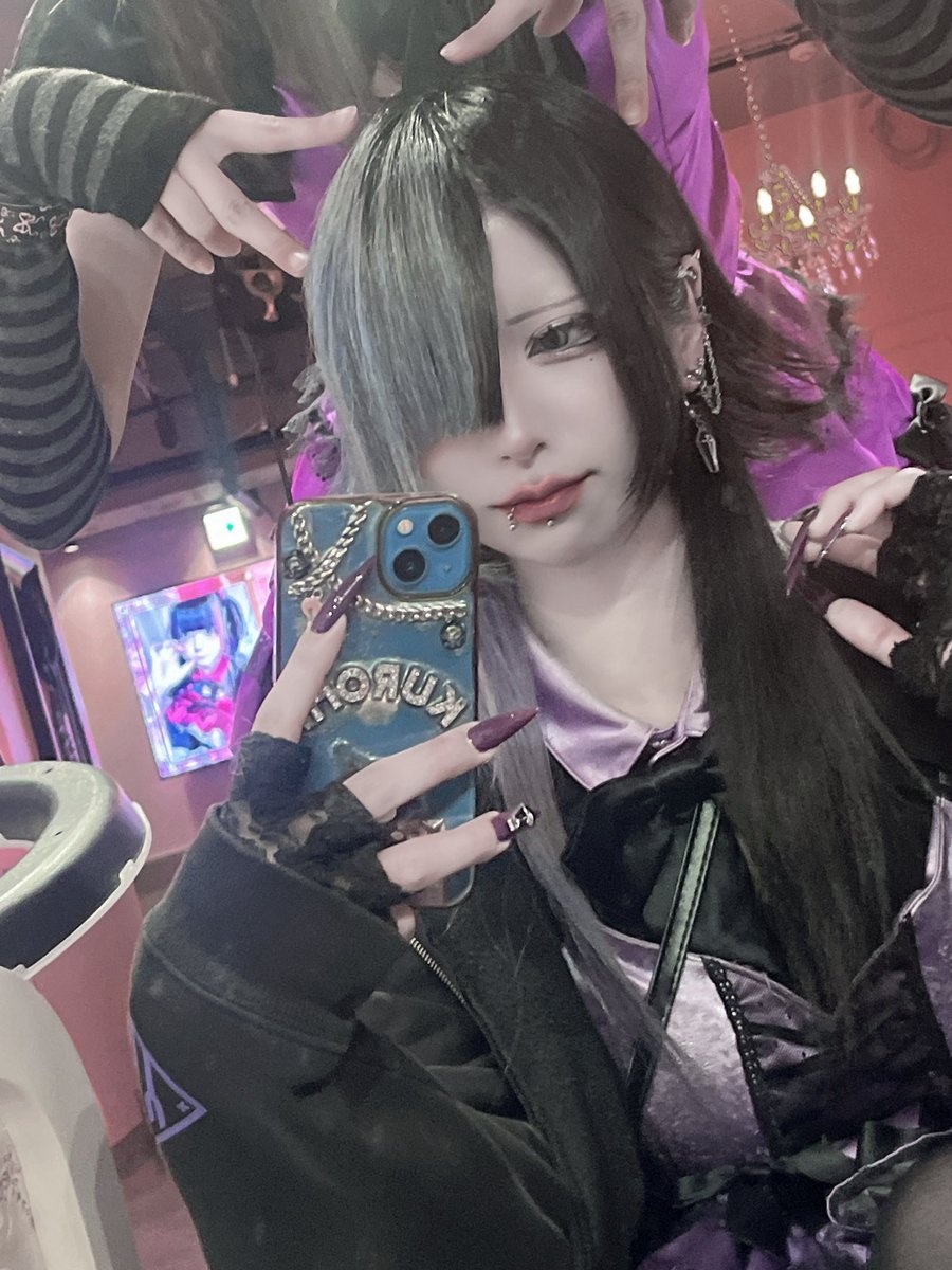 めらち tweet media