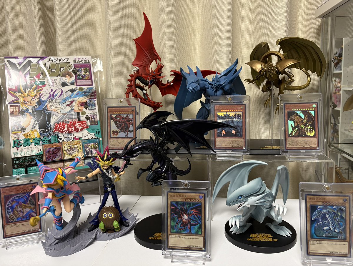 いつのまにか遊戯王は30周年😳 当時、カードがボロボロになるまで夢中