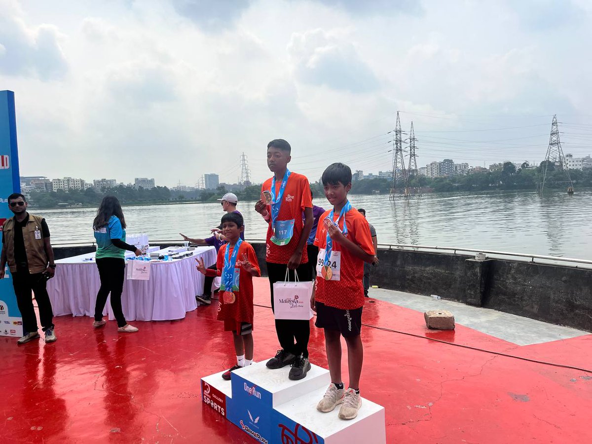 RussEmbDhaka's tweet photo. 🏃Dhaka has joined the largest international half marathon, One Run. Over a thousand sports enthusiasts from Bangladesh and Russia participated in the race.
https://t.co/h40ttPPpnR https://t.co/XVwXawztRR