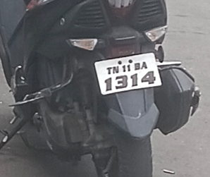 lavanyadeepak's tweet photo. TN 11 BA 1314
Number Plate not in compliance with #MotorVehicles Act
Alagesan Street and Gandhi Street Intersection (West Tambaram)
23 May 2026 14:08
@ChennaiTraffic @COPTBM @reclaimchennai https://t.co/71D7b6IL1X