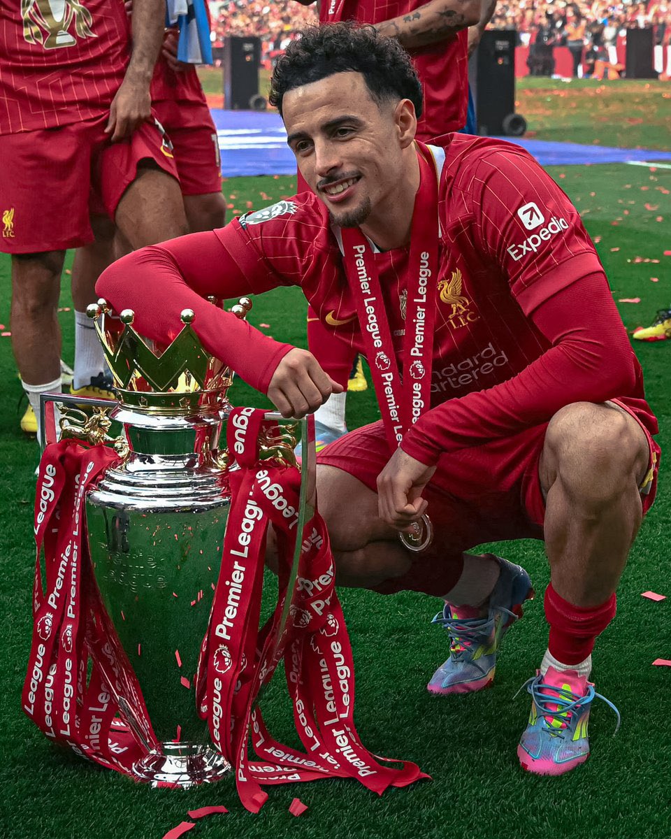 LFC Transfer Room tweet media