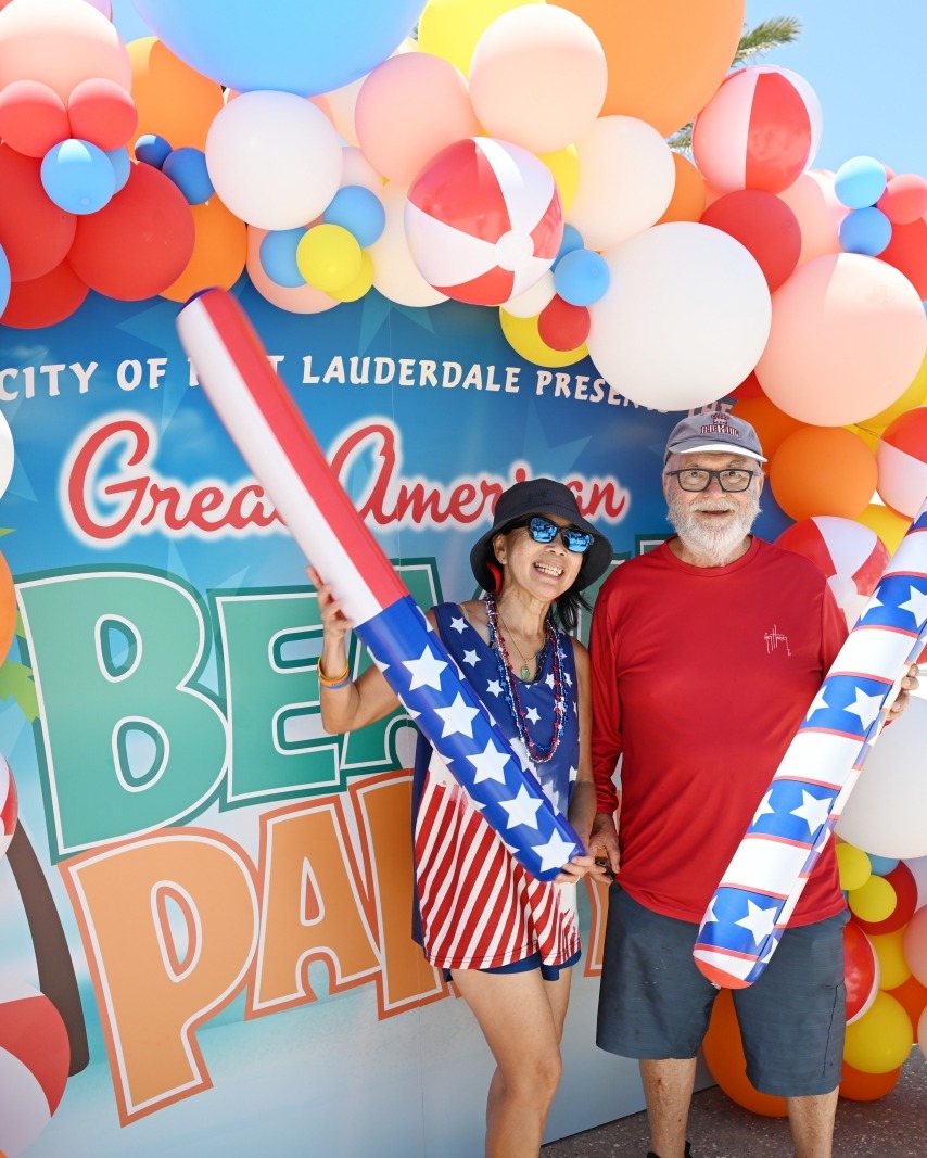 LagoMarResortFL's tweet photo. It’s an all-day party at the LOOP today for the Great American Beach Party! Live entertainment, military stunts, activities for the whole family - it’s a great day to spend at Las Olas Oceanside Park! #fortlauderdalebeach (pics @theloopflb) https://t.co/rMlihX3Zwd
