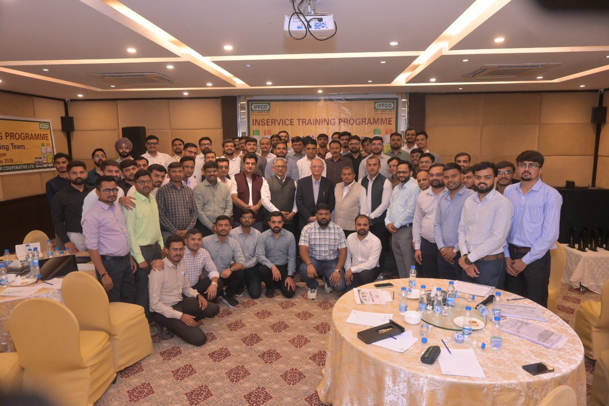 IFFCO_GUJ's tweet photo. Inservice Training Program for the Staff of Gujarat State Organised at Srinagar on 22-23.05.2026,programme graced by Hon.Jt.MD Sh. Kapur Sir Sh.Gajeraji,and Sh.Damor SMM. Discussed about the present fertilizer scenario and plan strategy of next year for Nano Sales https://t.co/v6BeJC3b4H
