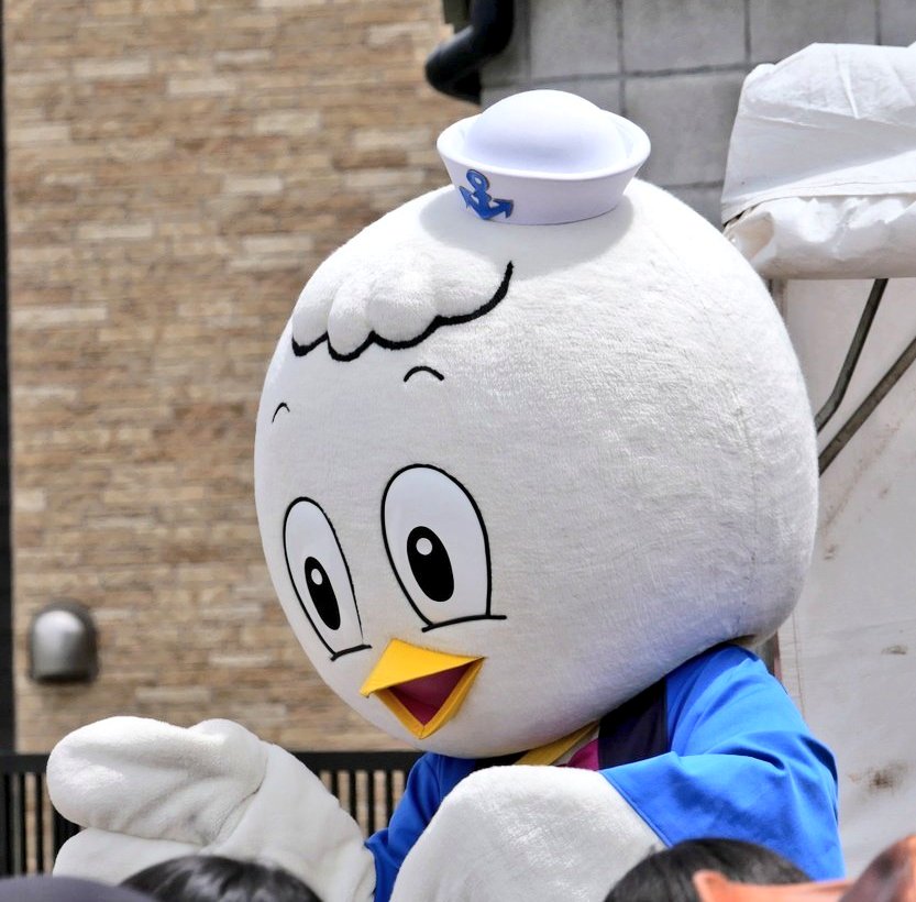 まいこ tweet media