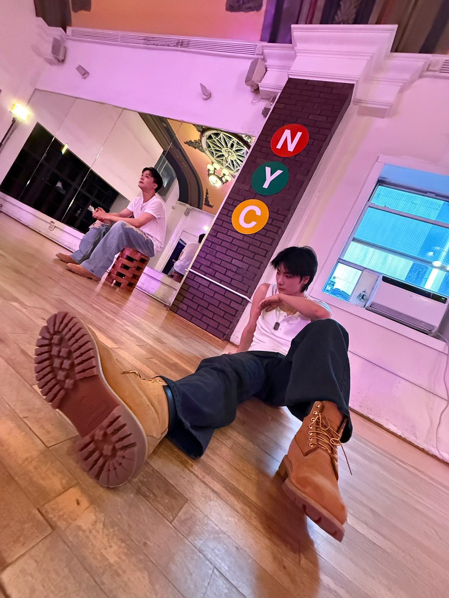 Big_O_cean's tweet photo. Dance, dance, and more dance today 🫠

#BigOcean #빅오션 
#CHANYEON #PJ #JISEOK https://t.co/vO6dHHzfld